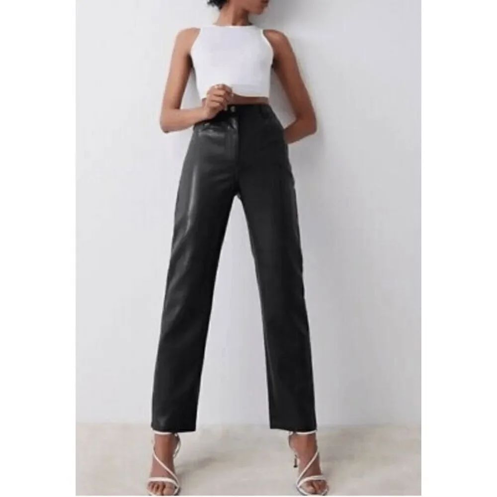 Aritzia Wilfred Free Straight Leg Black Faux Leather Pants Size 6